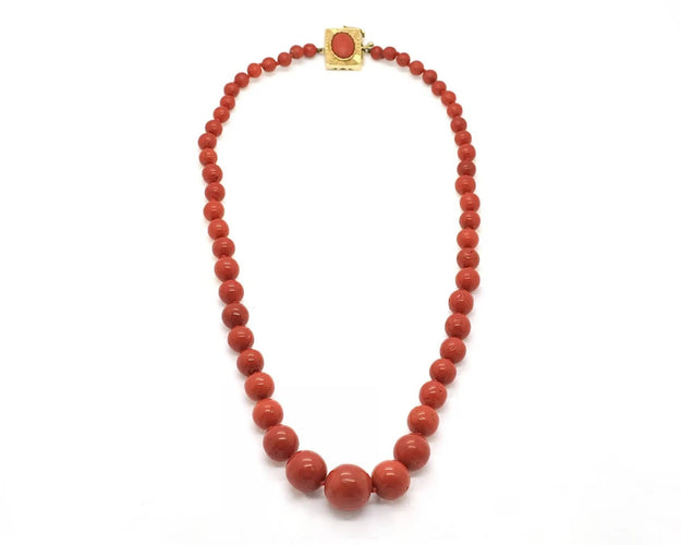 Collier Collier en corail rouge de Sardaigne 58 Facettes 13564