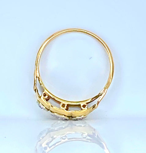 Bague 51 Bague en or jaune 18 carats ornée de 3 diamants 58 Facettes AB545