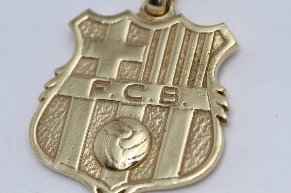 Pendentif F.C.B. pendentif en or 58 Facettes E361511