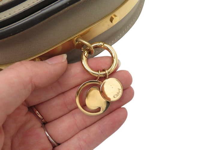 Bracelet sac a main CHLOE minaudiere bracelet nile bandouliere cuir gris bag 58 Facettes 268383