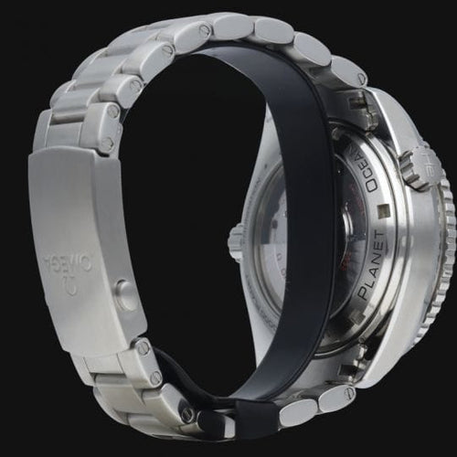 Montre Montre Omega Seamaster Planet Ocean GMT 58 Facettes MT41785