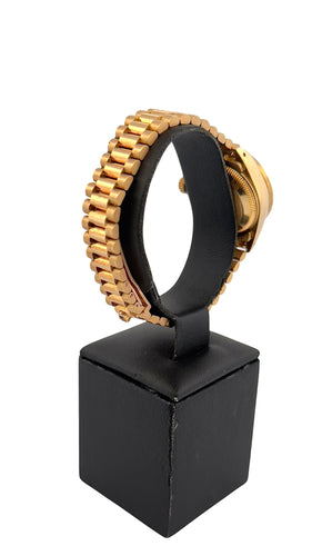 Montre Rolex Lady Oyster perpetual date juste en or et diamants 58 Facettes