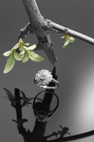 Bague 51 Bague de fiançailles Art déco vintage en diamant, vers 1920 – Élégance classique en platine 58 Facettes 23137-0327