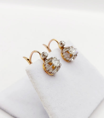 Boucles d'oreilles Dormeuses antiques en or rose 18k et diamants taille rose 58 Facettes A06338