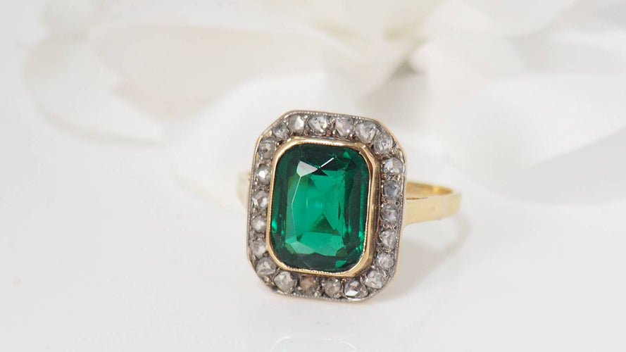 Bague 62 Bague Art Nouveau or jaune, pierre verte et diamants 58 Facettes 31407