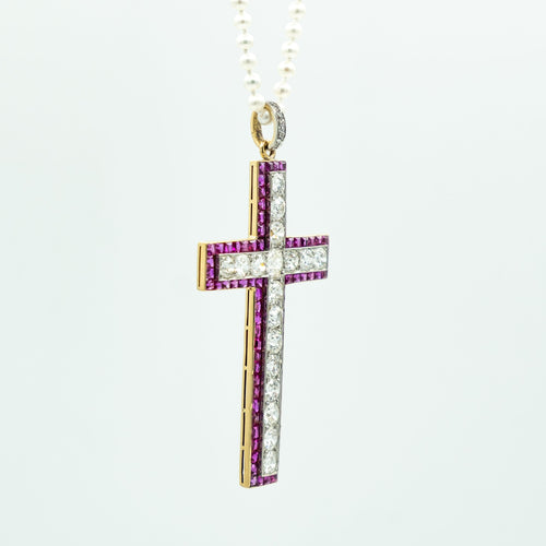 Pendentif Croix Diamants Rubis 58 Facettes 36601015