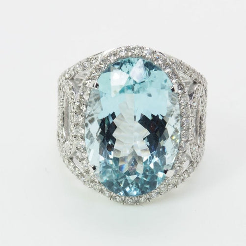 Bague 54 Bague aigue-marine en or blanc 18 carats et diamants 58 Facettes 4802