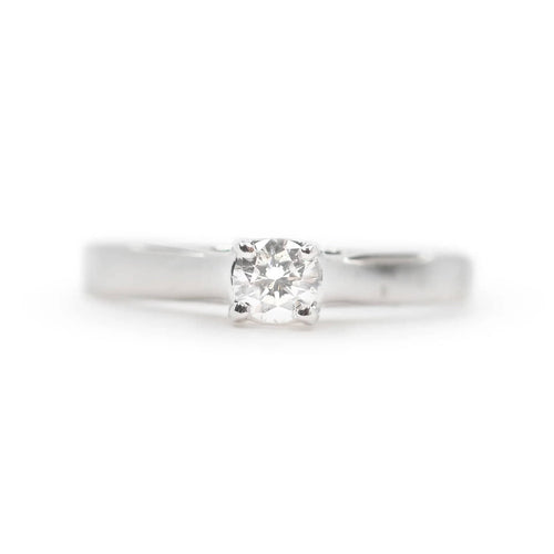 Bague Bague solitaire 0,17 ct 58 Facettes 18143