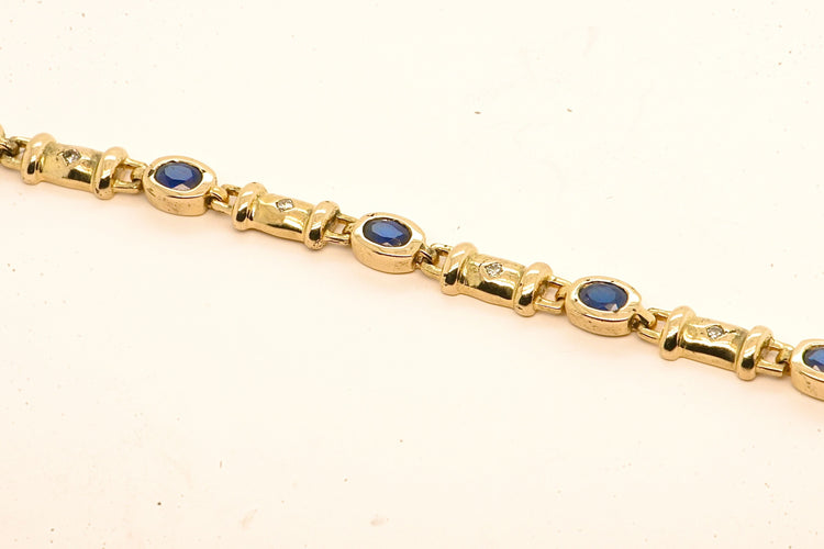 Bracelet Bracelet En Or Orné De Diamants Et Saphirs 58 Facettes