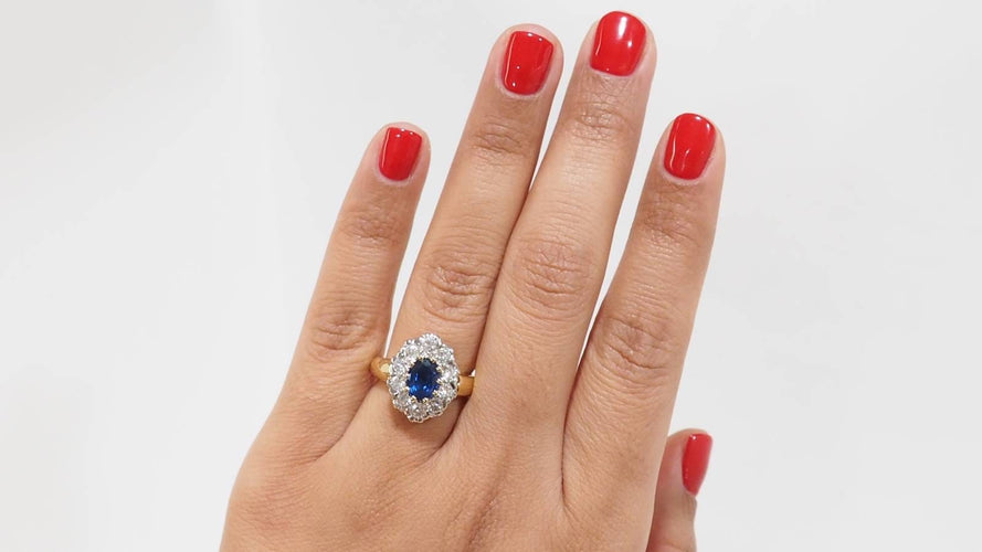 Bague 52 Bague Pompadour en or jaune, saphir et diamants 58 Facettes 32521