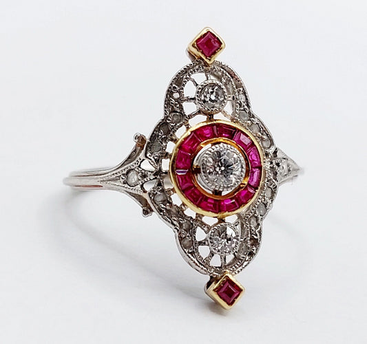 Bague 51 Bague marquise Art déco en platine, diamants taille ancienne et rubis synthétiques 58 Facettes A06548
