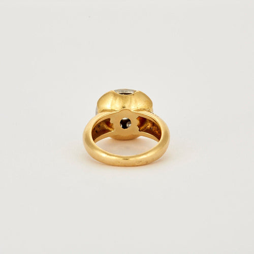 Bague Bague en or jaune et or blanc avec diamants 58 Facettes 240193