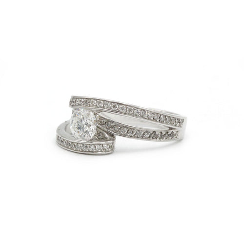 Bague 55 Bague - Or blanc et diamants 58 Facettes 1130