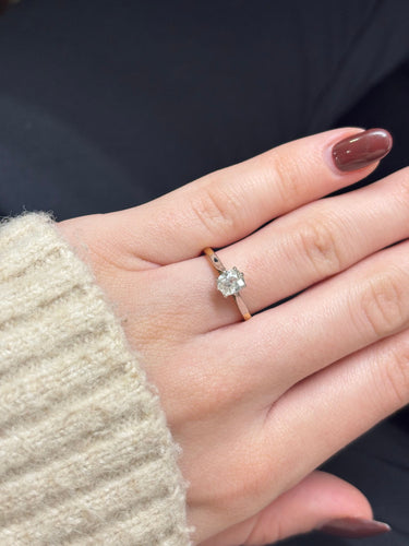 Bague 51 Solitaire or jaune et diamant oval 0,35 ct 58 Facettes 1376