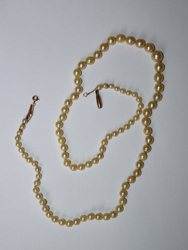 Collier Collier de 90 perles de culture en chute fermoir or jaune 58 Facettes 601