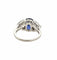 Bague 50.5 Bague en or blanc 18 carats saphir ovale et diamants cœur 58 Facettes