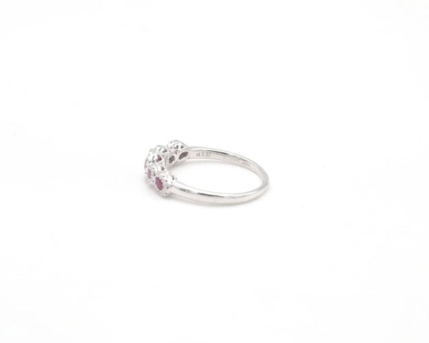 Bague Bague en or blanc avec rubis et diamants 58 Facettes 14638