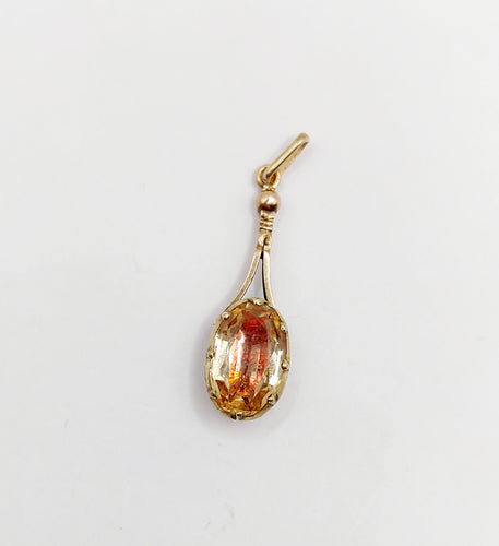 Pendentif Pendentif victorien or jaune, citrine sur paillon rouge (circa 1820) 58 Facettes A06126