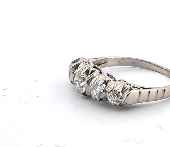 Bague 51 Bague Art Déco en platine avec diamants taille ancienne 58 Facettes