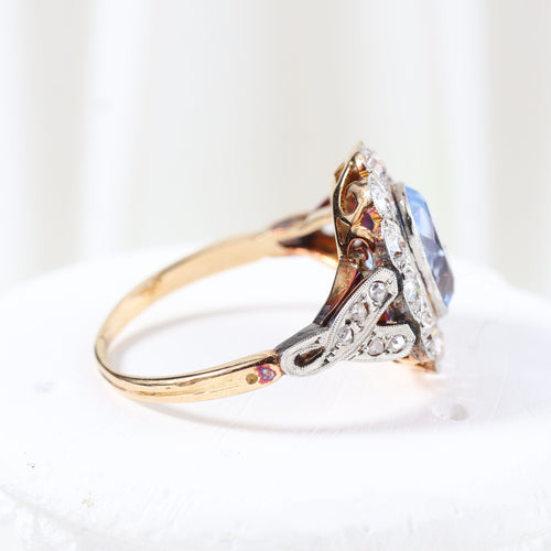 Bague Rosette vintage ornée de diamants et de spinelle 58 Facettes 131528H