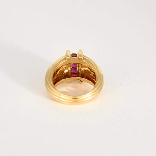 50 Bague jonc or jaune et rubis 58 Facettes LF14