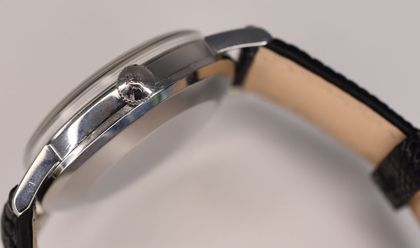 Montre IWC - Montre homme "Classic man", calibre 8531 Pellaton automatique, 1965 - révisée 58 Facettes IWC-100