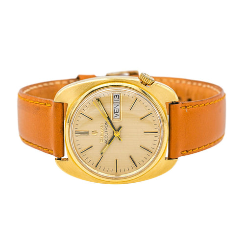 Montre Bulova Montre Accutron Or jaune, Plaqué or 58 Facettes 4163803RV