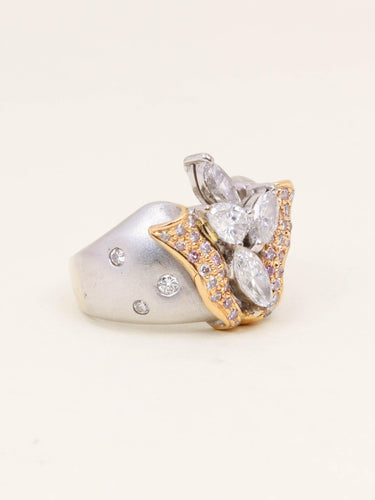 Bague 53.5 Bague fleur vintage or blanc diamants 58 Facettes 1211.9