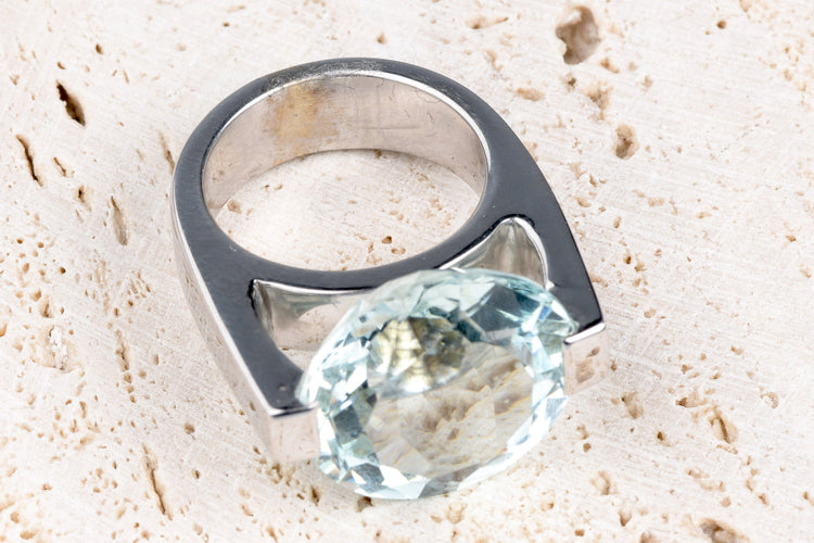 Bague 52 Bague Or blanc 12.69ct Aigue-marine 58 Facettes BGDTSOC379-107