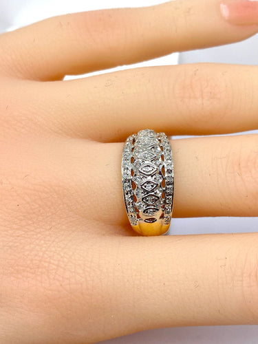 Anel jonc em ouro amarelo e diamantes 