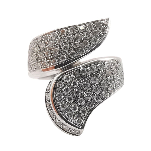 Bague 55 Bague en or blanc & diamants 58 Facettes