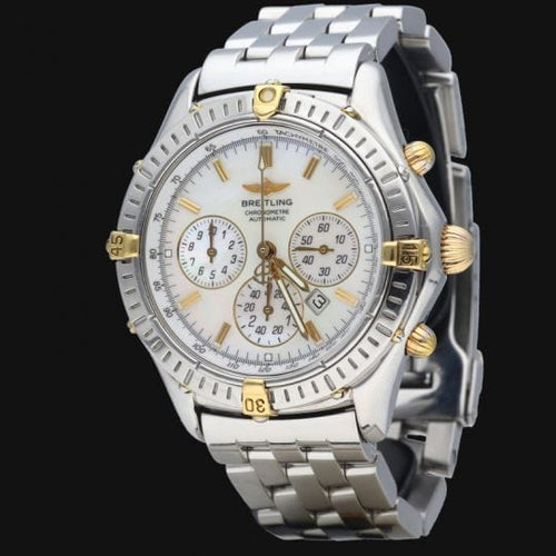 Montre Breitling Montre Windrider Shadow Flyback 58 Facettes MT40976