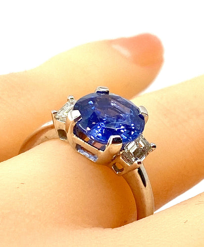 Bague 54 Bague en or blanc, superbe saphir 3,58 carats Ceylan non chauffé 58 Facettes AB385