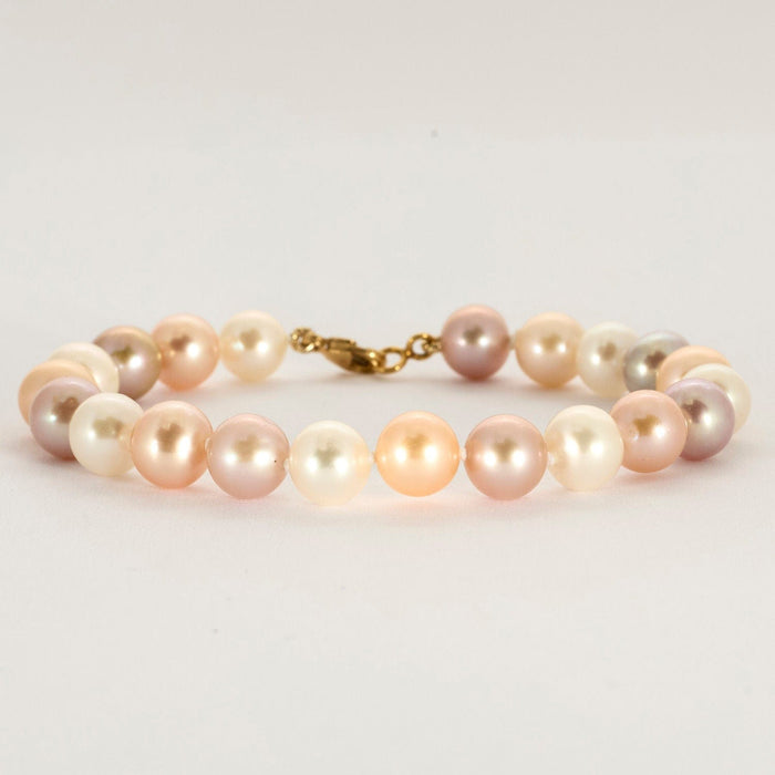 Yellow gold pearl bracelet