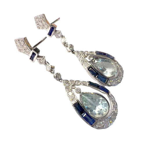 Boucles d'oreilles BOUCLES D'OREILLES EN PLATINE DE STYLE ART DÉCO AVEC DIAMANTS, AIGUES-MARINES ET SAPHIRS 58 Facettes Q355B
