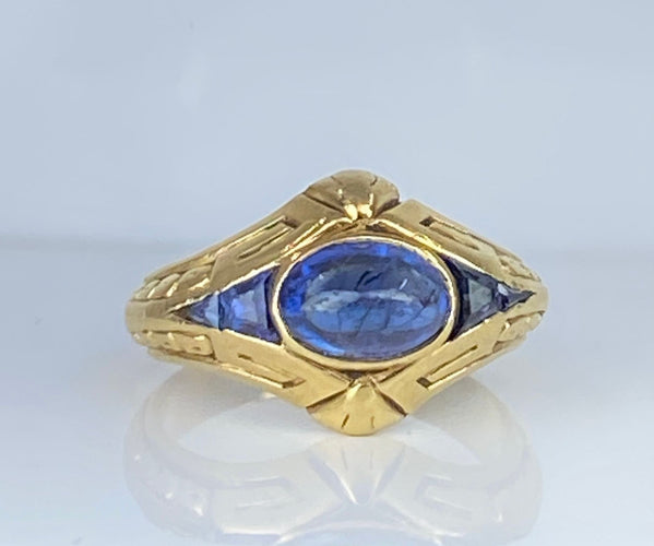 Bague 54 Bague en or jaune 18 carats saphirs cabochon et calibrés époque Art Deco 58 Facettes AB666