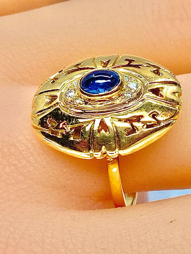Bague Bague en or jaune 18 carats ,saphir cabochon et diamants 58 Facettes AB232