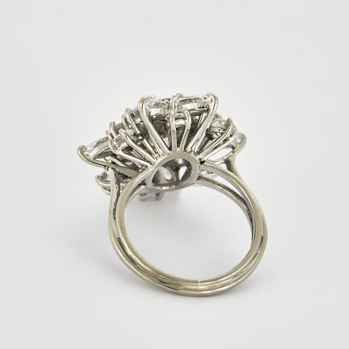 Bague 50 Bague en or blanc et diamants 58 Facettes LJ30