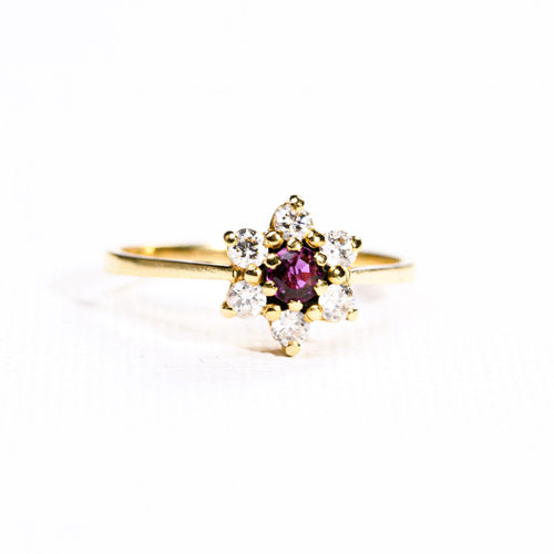 Bague 54 Bague marguerite rubis et diamants en or jaune 58 Facettes LMB-282
