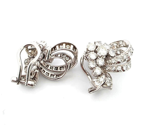 Boucles d'oreilles Boucles d'oreilles à clip en or blanc et diamants 58 Facettes