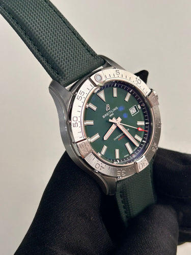 Montre Breitling - Montre Avenger Automatique 42 A17328101L1X1 58 Facettes KVC