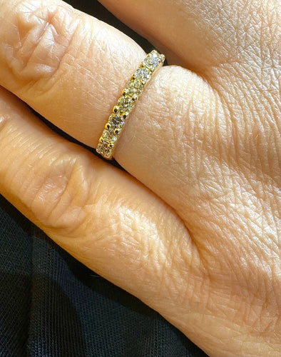 Bague 55 Demi alliance en diamants or jaune 58 Facettes
