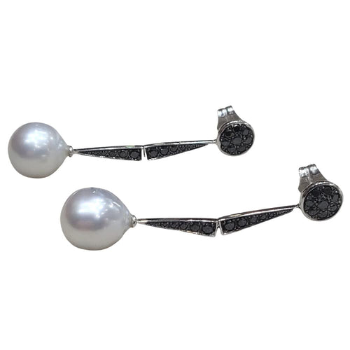 Boucles d'oreilles Boucles d'oreilles baroques en perles australiennes et diamants noirs taille brillant 58 Facettes T471