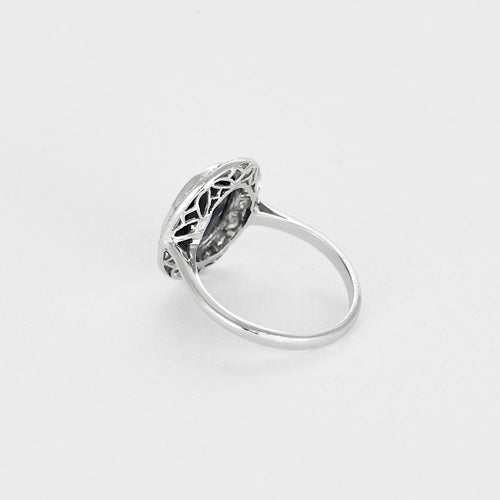Bague 53 Bague en or blanc et platine, saphir et diamants 58 Facettes GU299