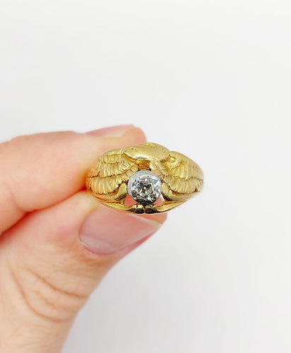 Bague 62.5 Bague chevalière chimère en or 18k et platine avec diamant taille ancienne 58 Facettes A06450