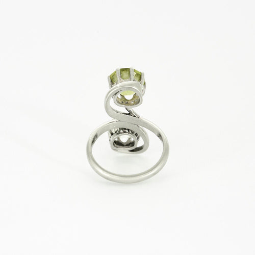 Bague 50 Bague Toi et Moi, diamant et péridot 58 Facettes