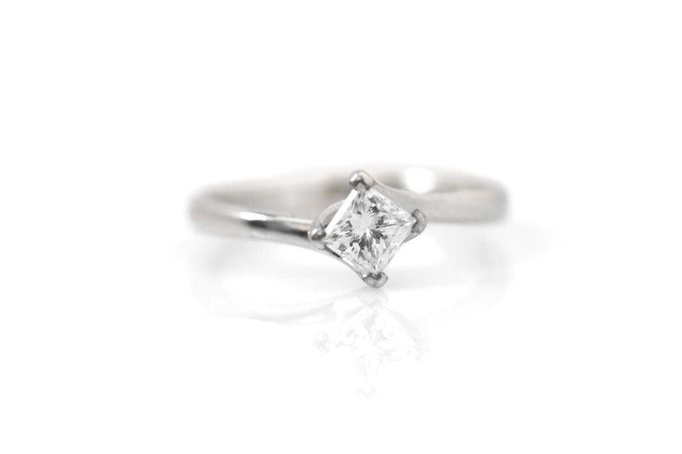 Bague 50 Solitaire Platine Diamant Princesse 58 Facettes