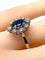 Bague 53 Bague marguerite en or blanc, saphir et diamants 58 Facettes AB644