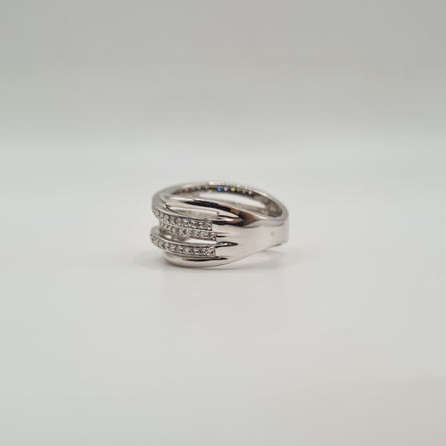 Bague 54 Bague or blanc 18 carats sertie de diamants 58 Facettes