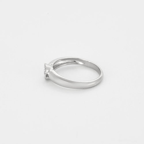 Bague 53 Bague solitaire en or blanc et diamants 58 Facettes GU294